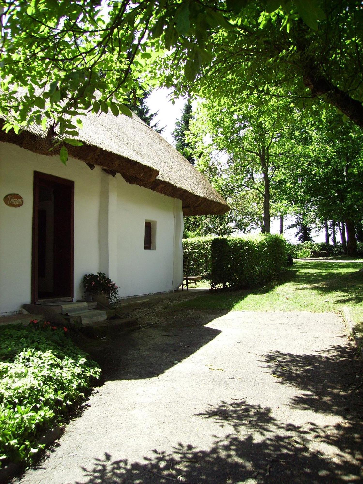 Готель Gasthof Gerlinde Gibiser Heiligenkreuz im Lafnitztal Номер фото
